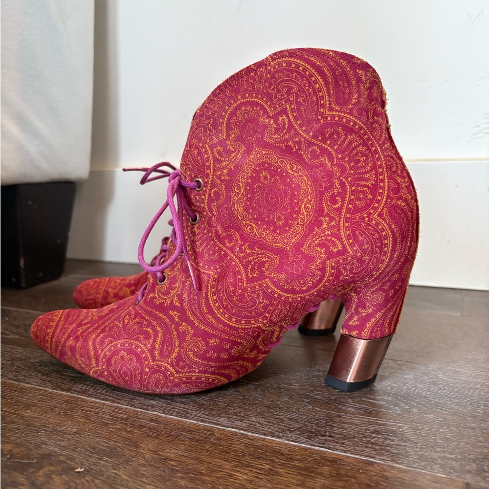 John Fluevog Paisley Lace-Up Ankle Boots - Picture 2 of 14